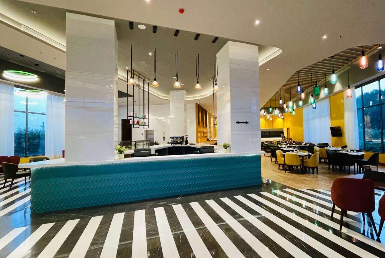 Ramada Encore By Wyndham Amritsar Airport Ngoại thất bức ảnh