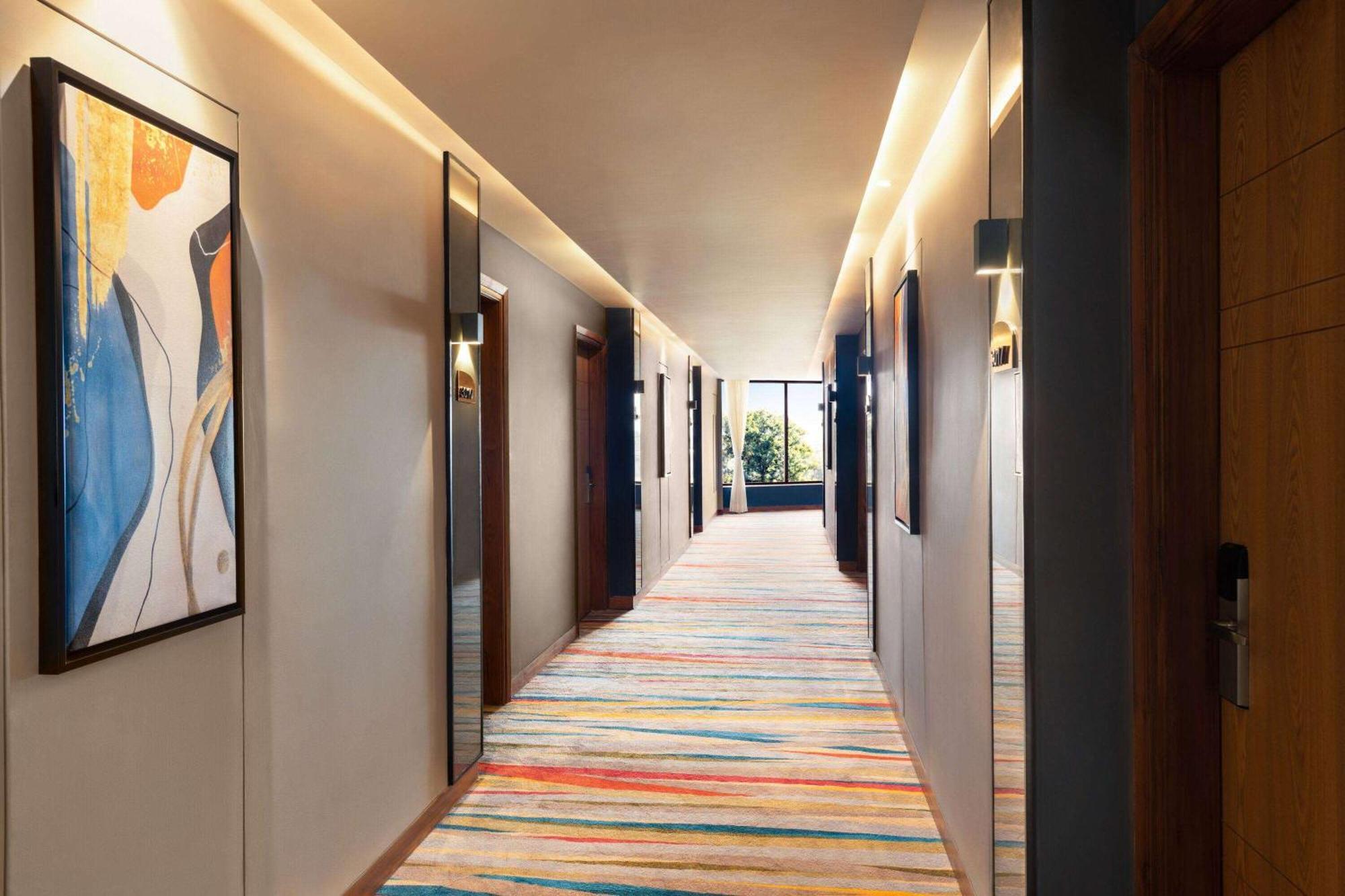 Ramada Encore By Wyndham Amritsar Airport Ngoại thất bức ảnh