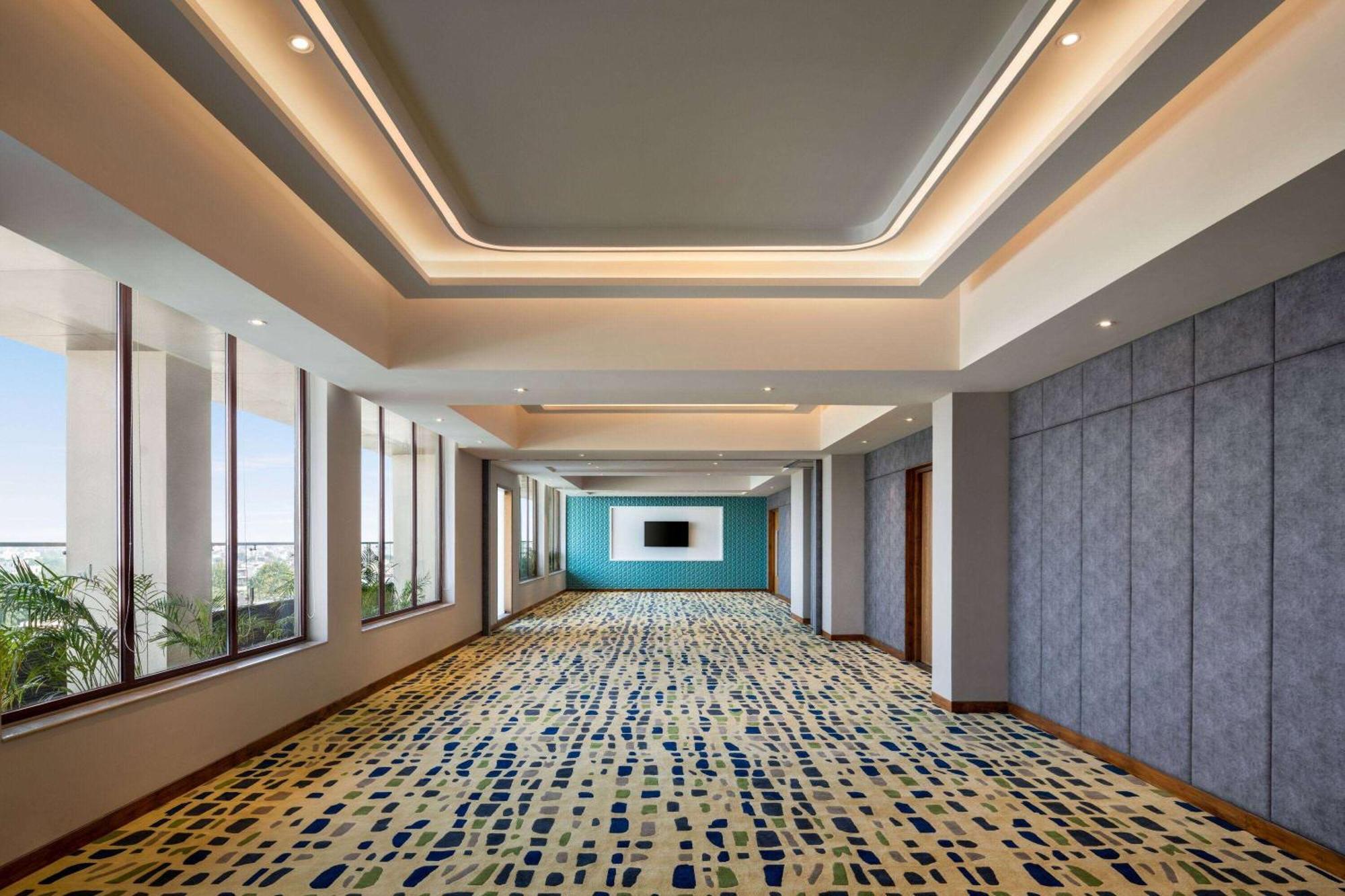 Ramada Encore By Wyndham Amritsar Airport Ngoại thất bức ảnh