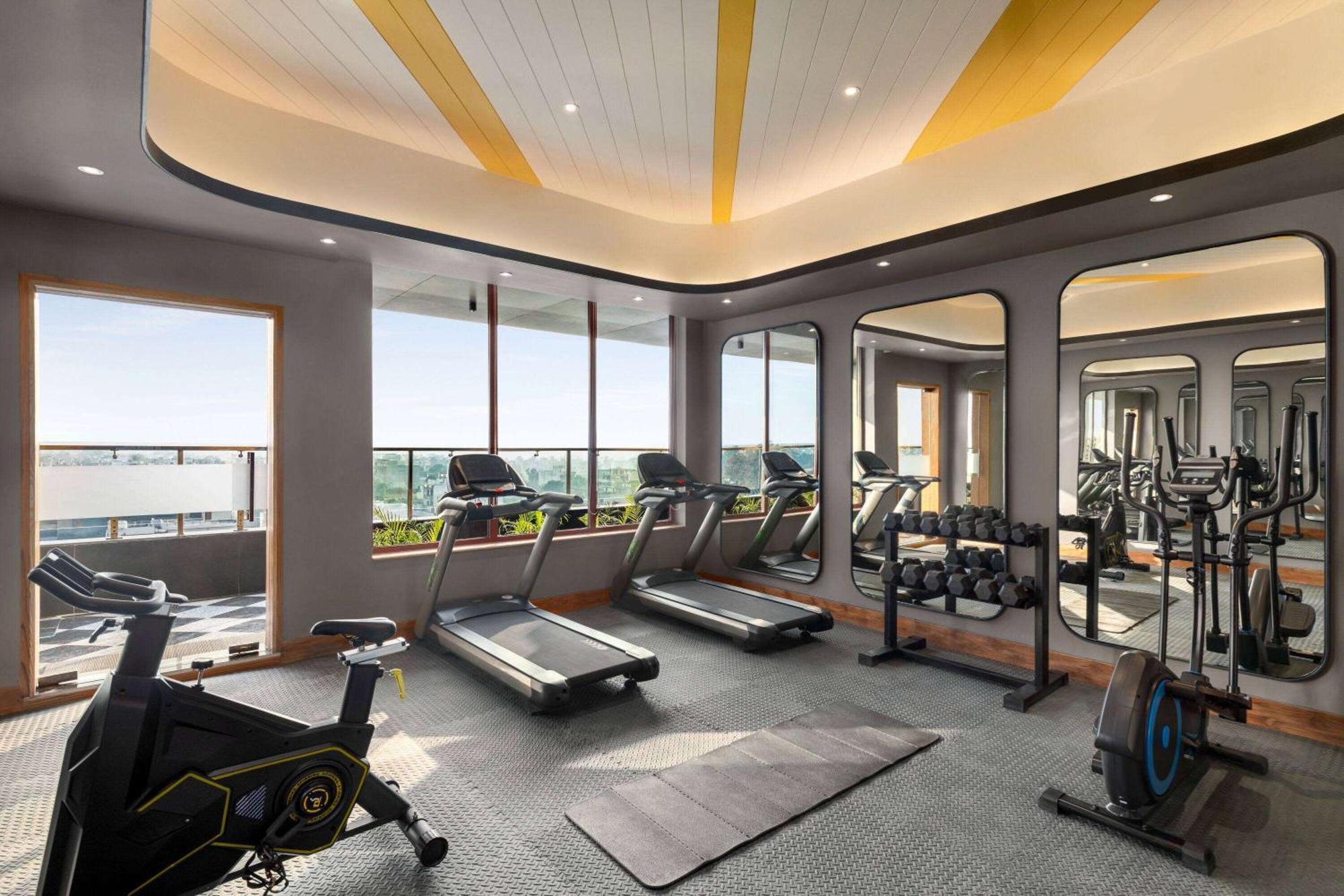 Ramada Encore By Wyndham Amritsar Airport Ngoại thất bức ảnh